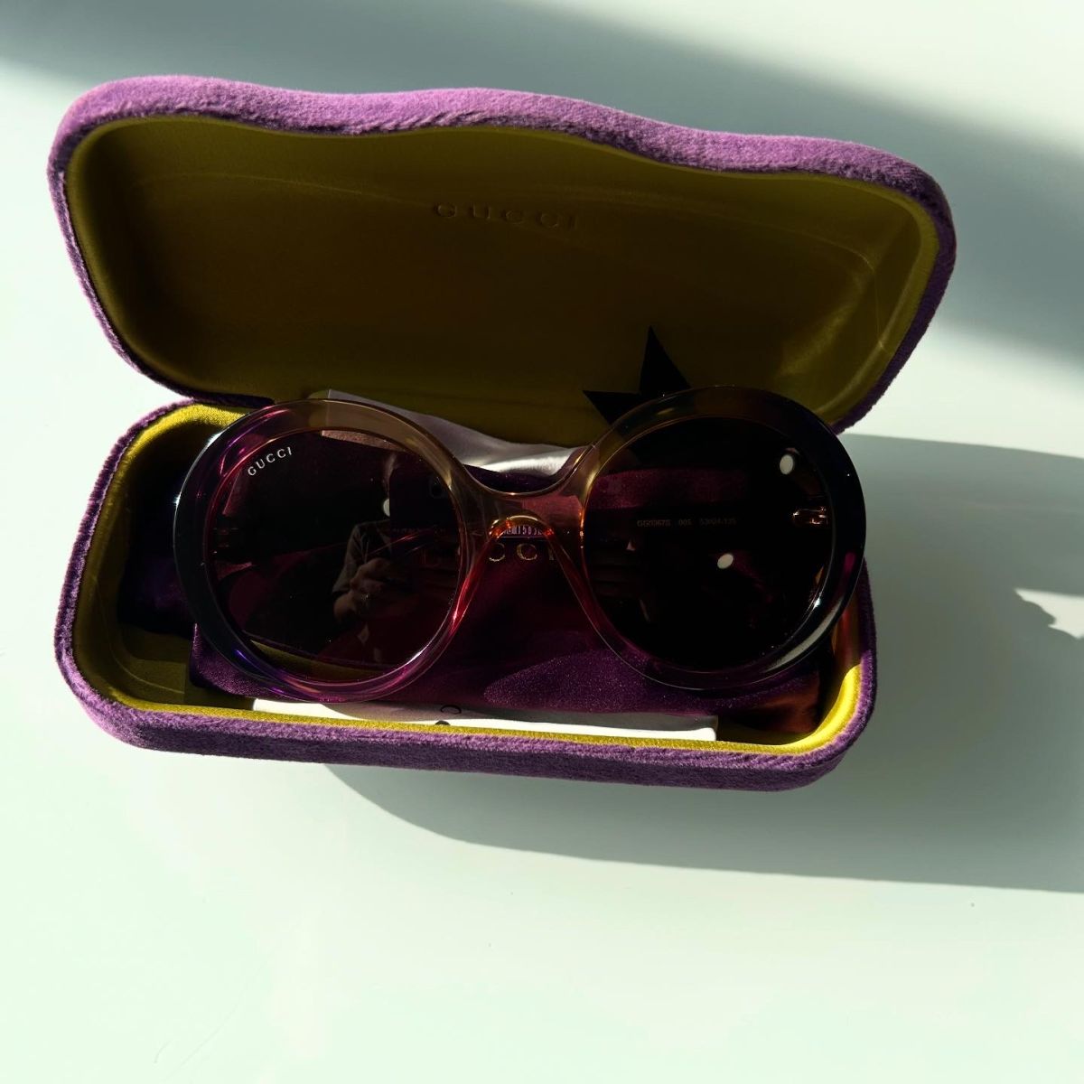 Сонцезахисні окуляри Gucci