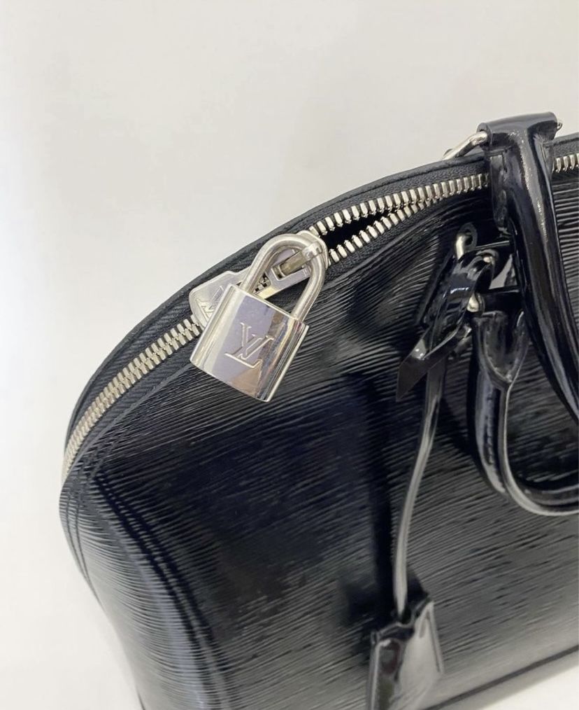 Сумка Louis Vuitton Alma. Розмір Large