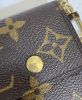 Гаманець Louis Vuitton. Є цепочка 