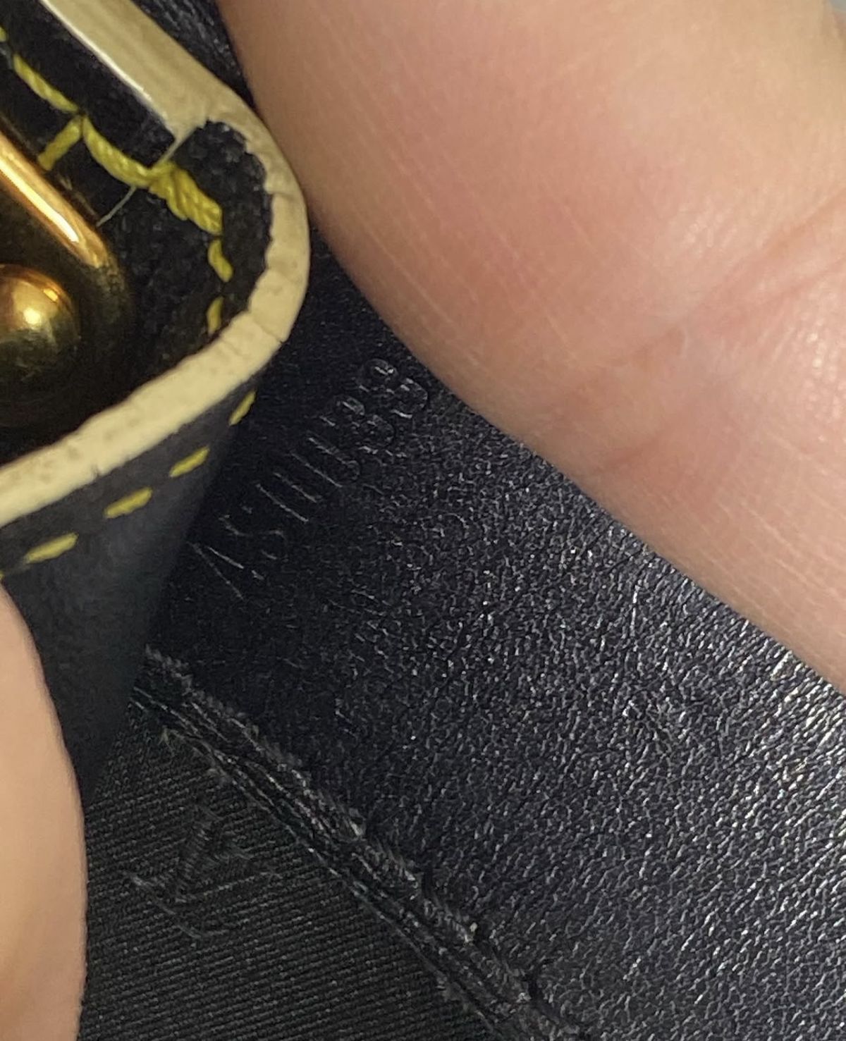 Сумка Louis Vuitton SUHALI L'IMPREVISIBLE TOTE BAG