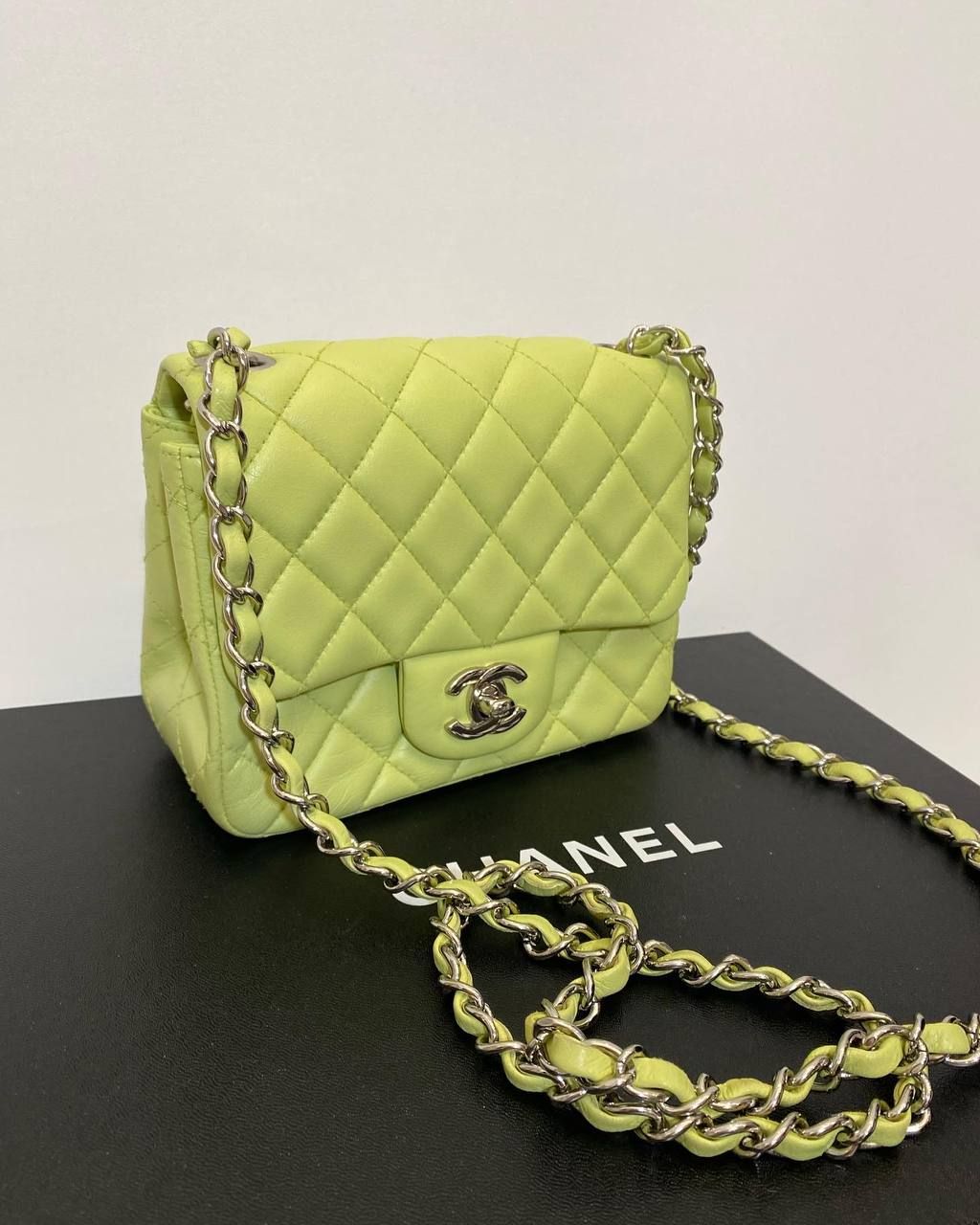 Сумка Chanel салатова