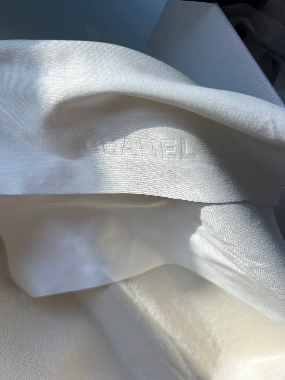 Сонцезахисні окуляри Chanel. Повний комплект