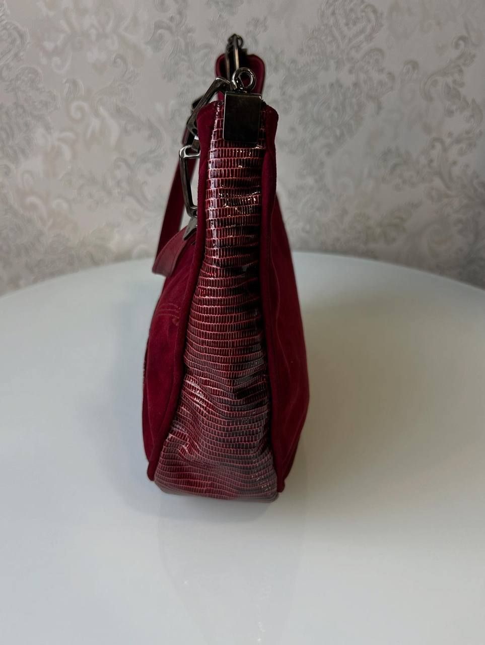 Комплект, сумка і туфлі Stuart Weitzman. 