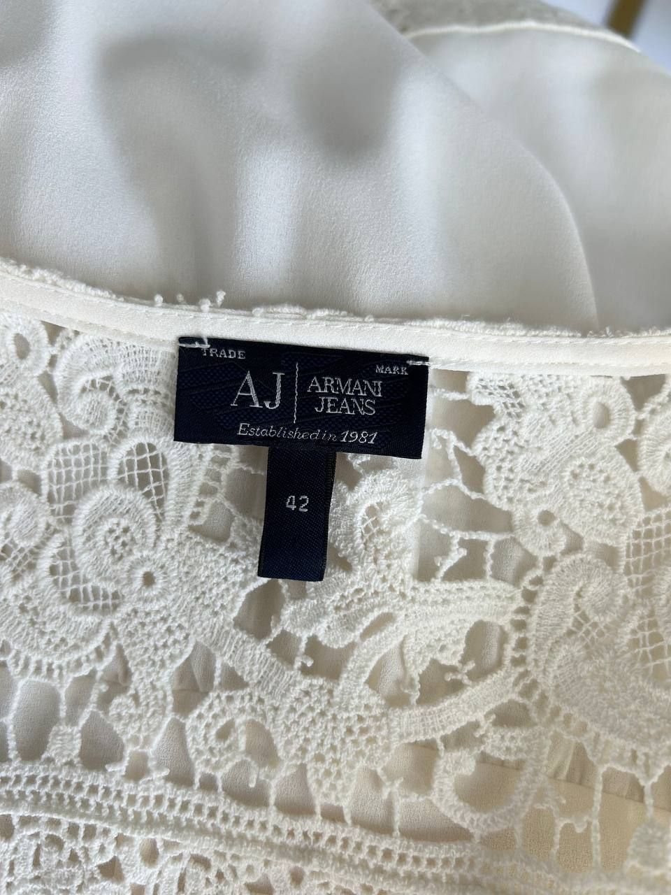 Ніжна сукня Armani. Розмір S-M