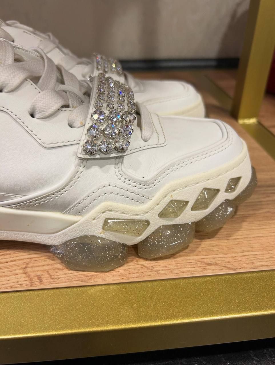 Білі кросівки Jimmy Choo. Розмір 38