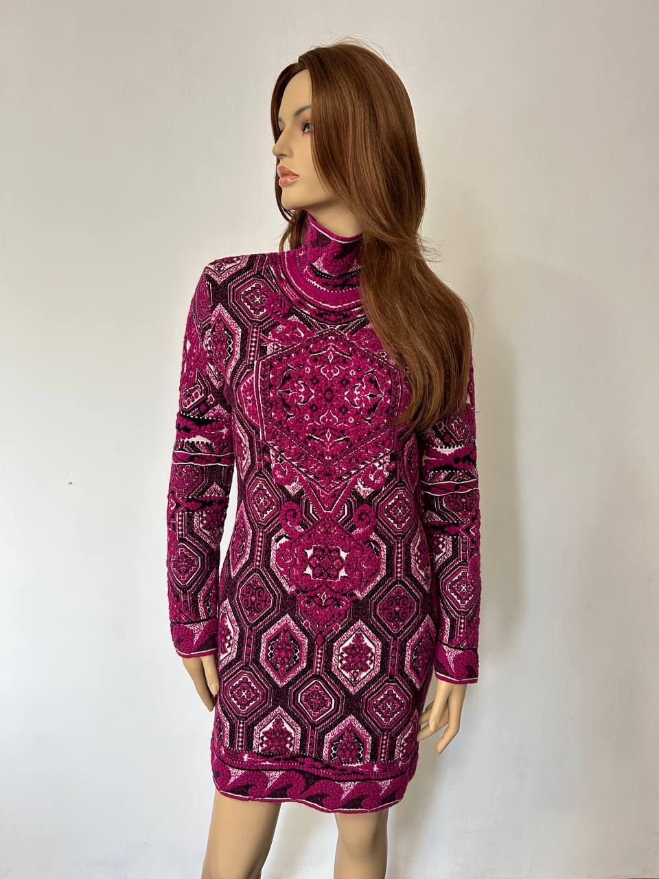 Тепла сукня Emilio Pucci. Розмір L