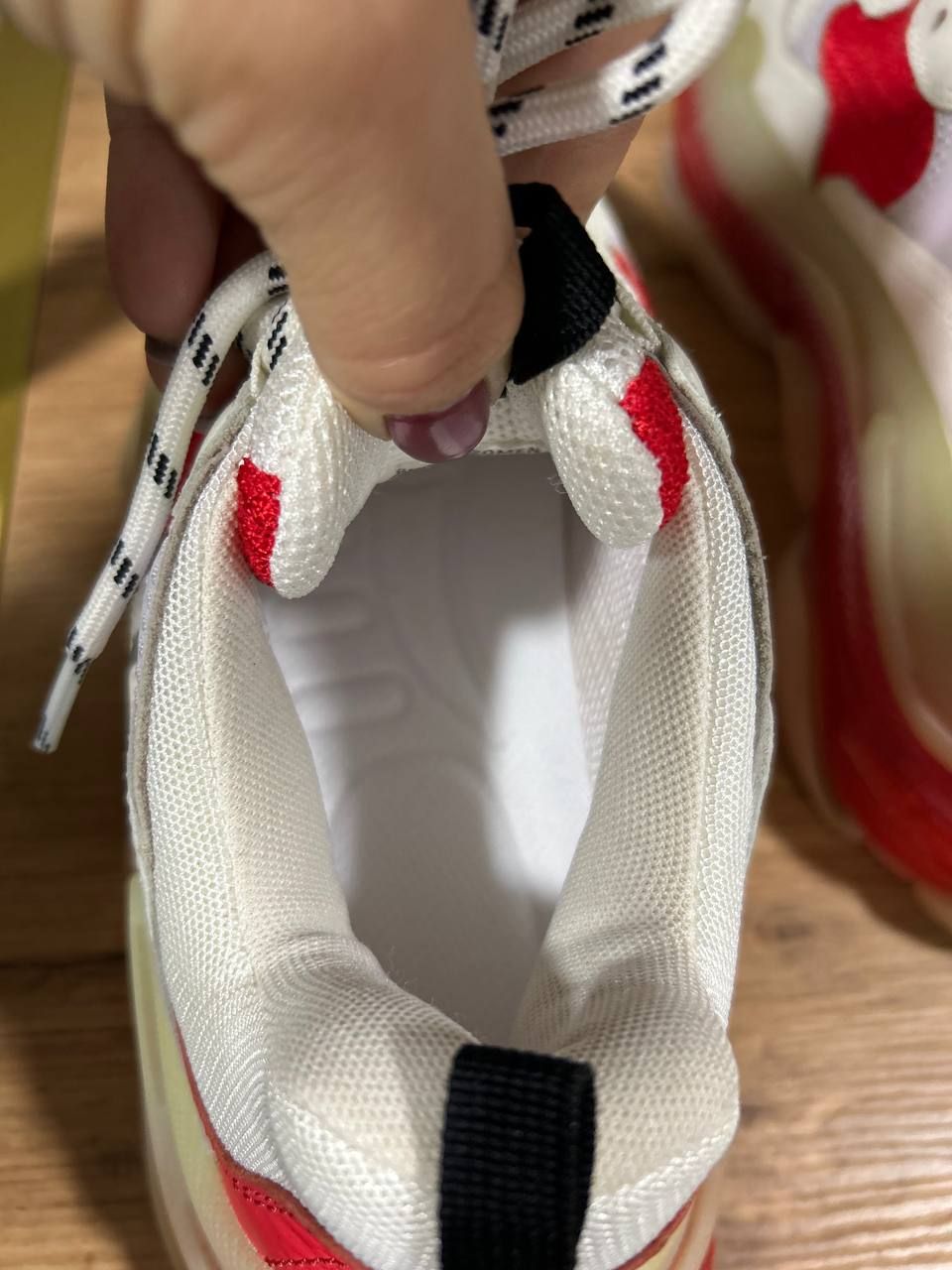 Кросівки Balenciaga Triple S. Розмір 40