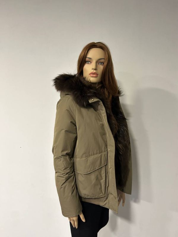 Куртка-парка Woolrich. Розмір M