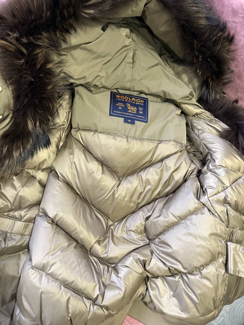 Куртка-парка Woolrich. Розмір M