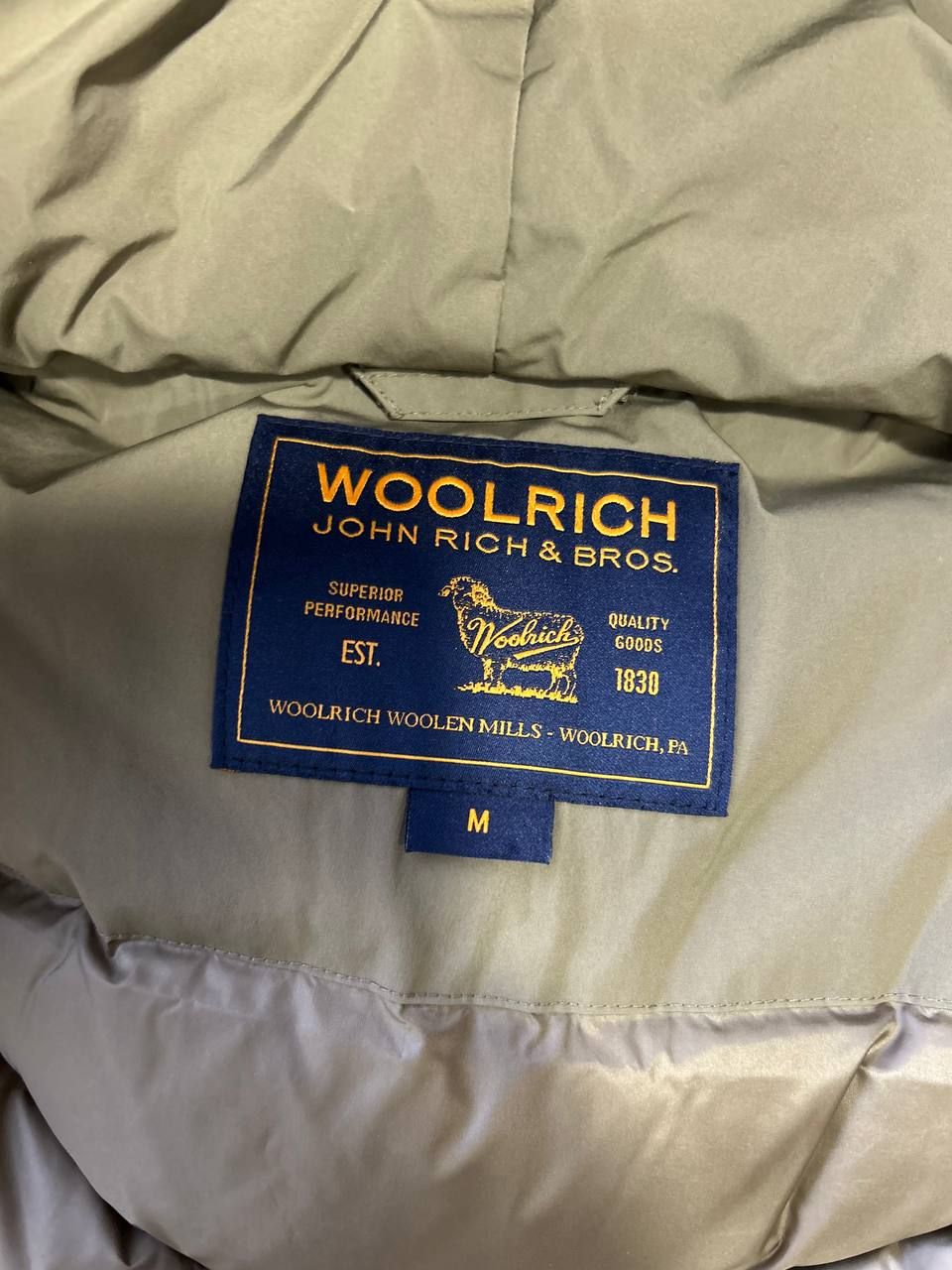 Куртка-парка Woolrich. Розмір M