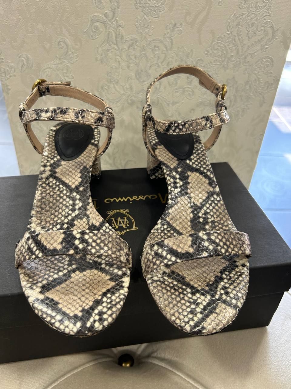 Босоніжки Massimo Dutti. Розмір 36