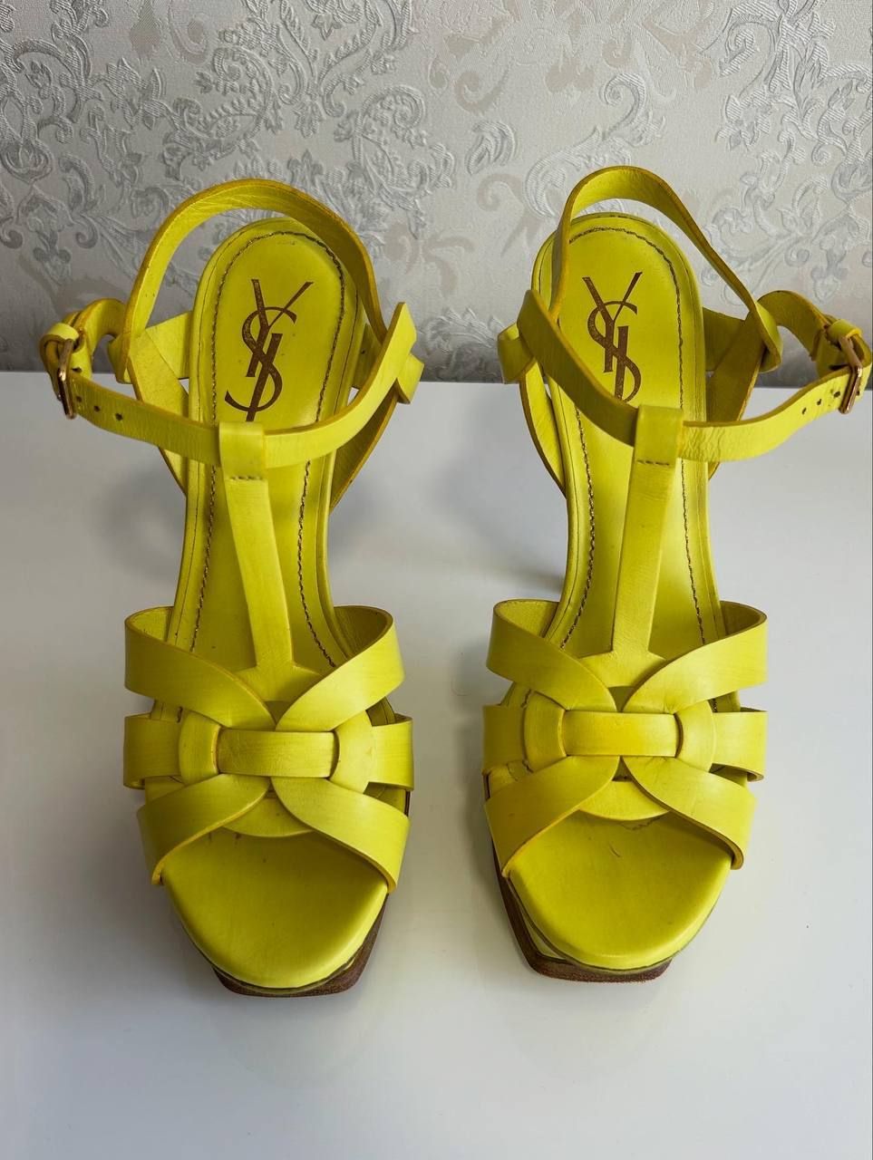 Босоніжки YSL. Розмір 37.5