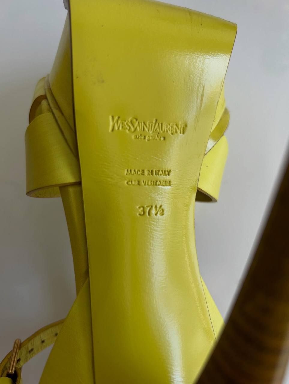 Босоніжки YSL. Розмір 37.5