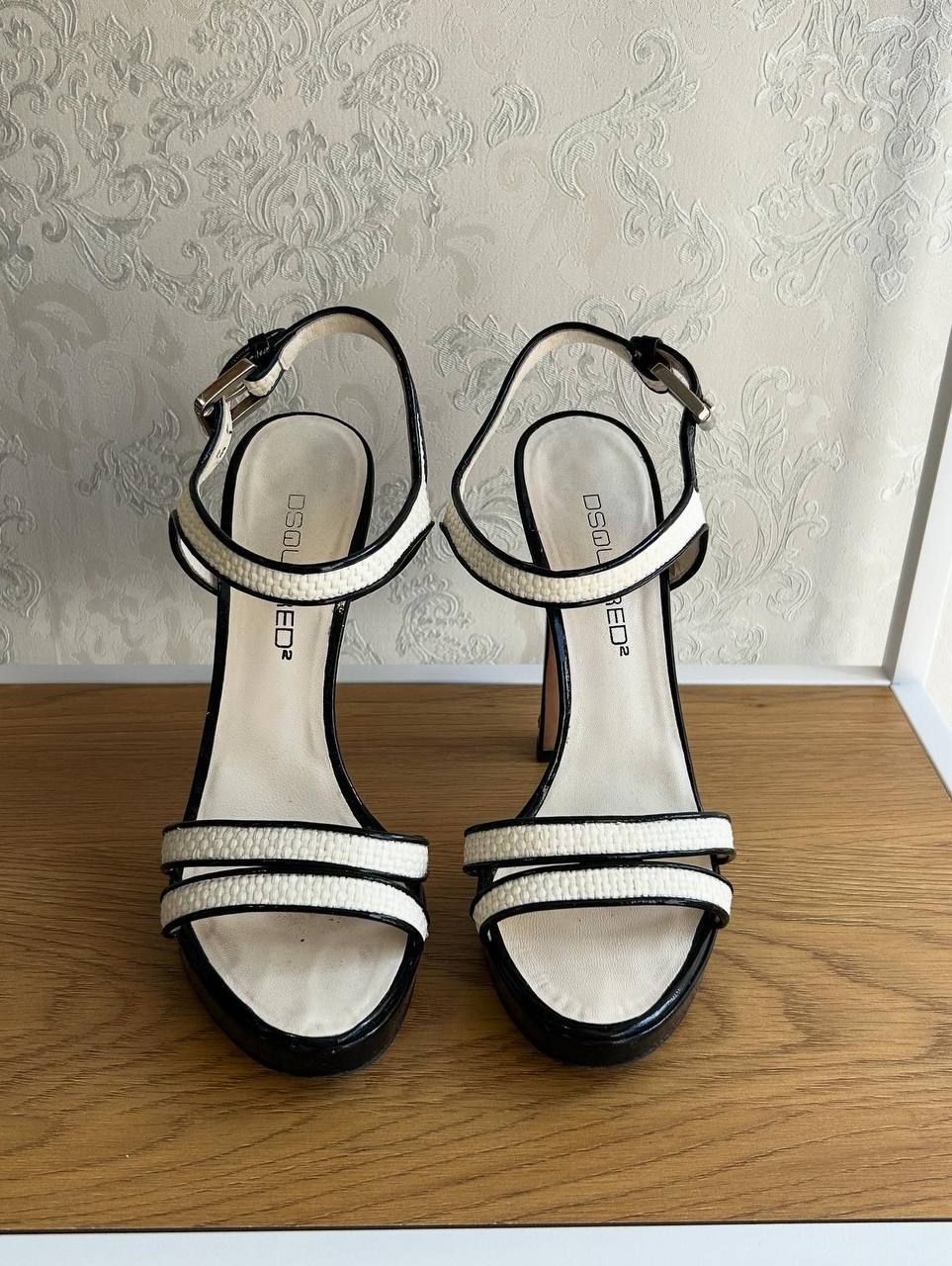 Босоніжки DsQuared. Розмір 37