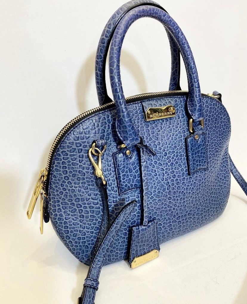 Сумка Burberry блакитного кольору