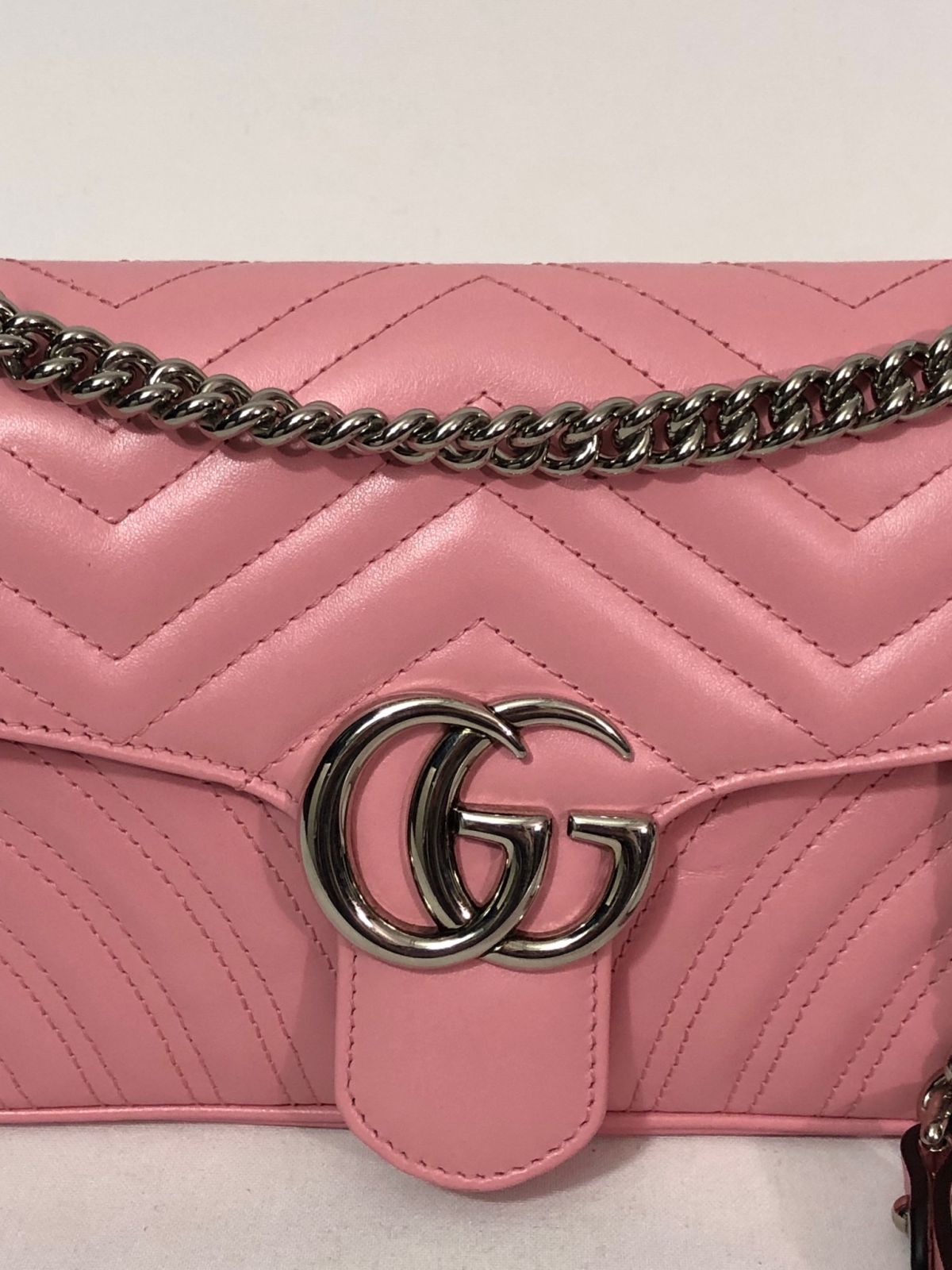 Сумка Gucci Marmont.