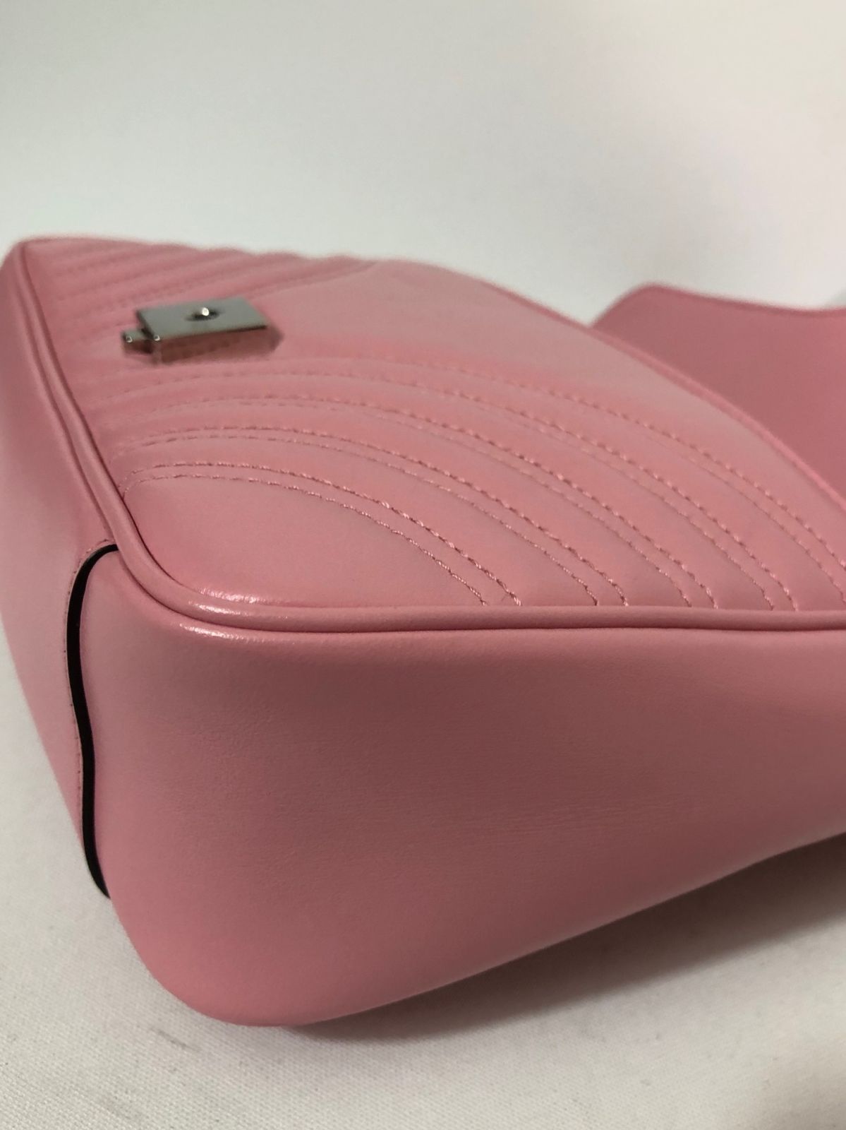 Сумка Gucci Marmont.
