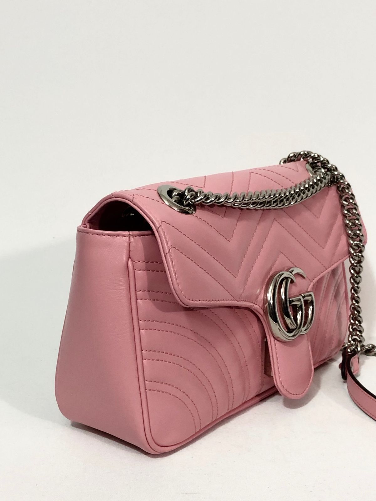 Сумка Gucci Marmont.