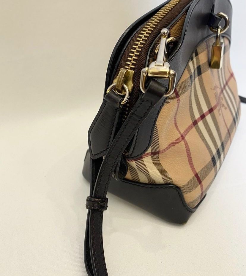 Сумка кросбоді Burberry